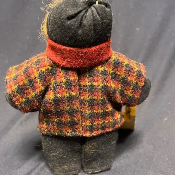 VTG 1992 Wooden Boy Winter Clothes w/Sled Doll Lizzie High 6"x4" Retired - Picture 12 of 14